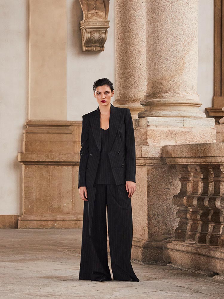 Suiting 1 Max Mara Suiting 1 Max Mara